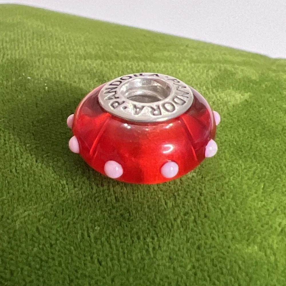 Pandora authentic seeing